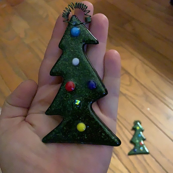 Handmade Fused Glass Christmas Tree Ornaments - Picture 3 of 3